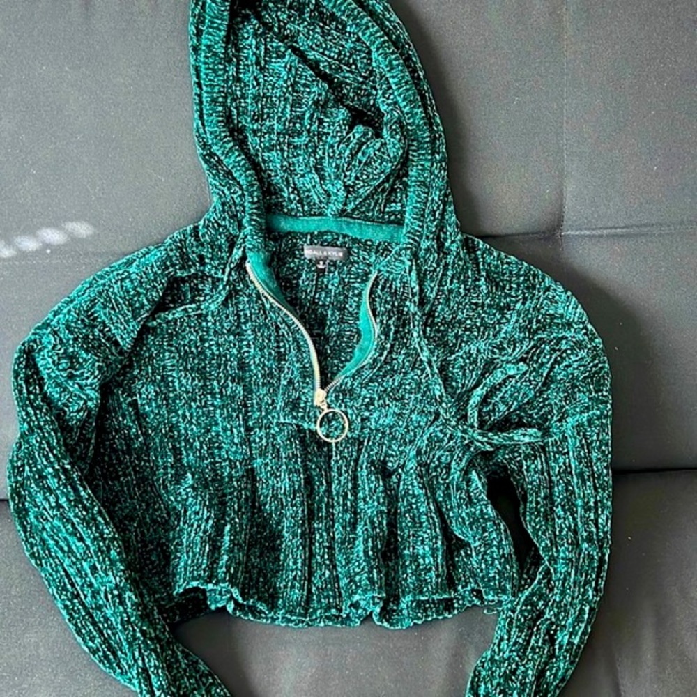 Vibrant Green Cropped Knit Zip-Up Sweater